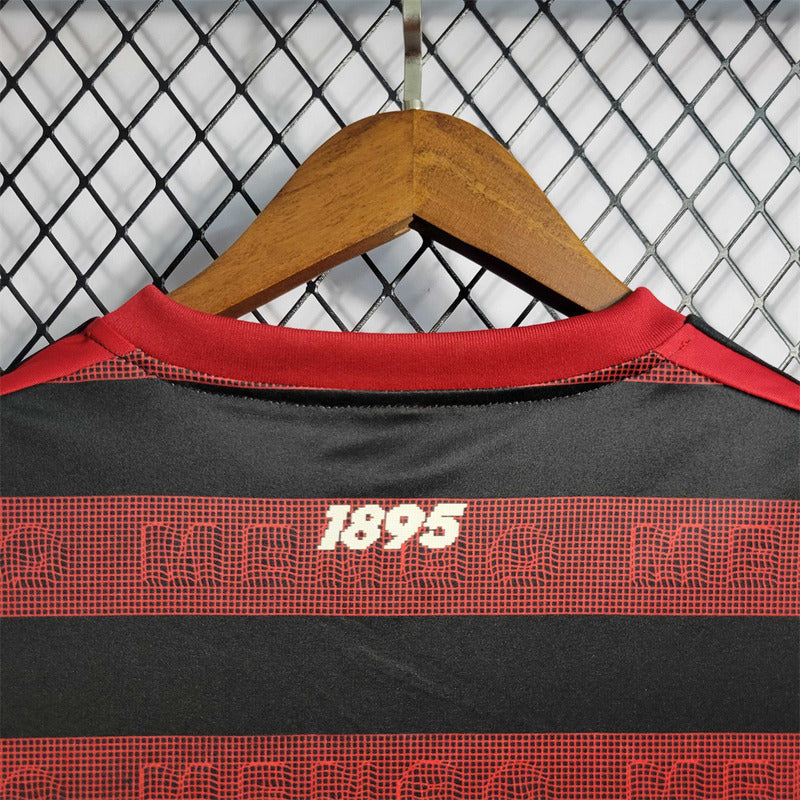 18-19 Flamengo home