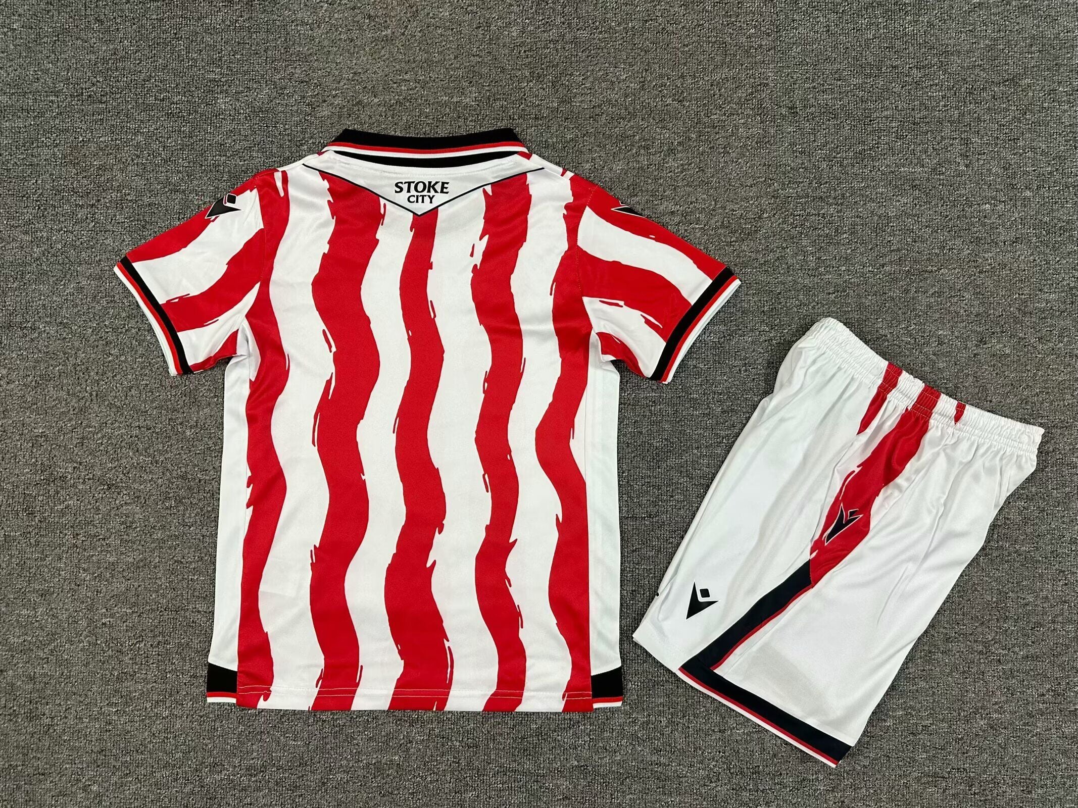 STOKE CITY Kit infantil — Premier League - Championship