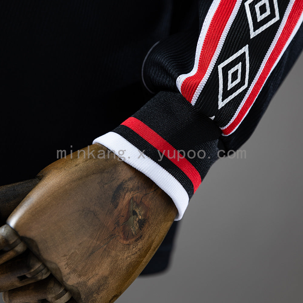 M-U 1998/99 Black Long Sleeve Retro Jersey S-XXL