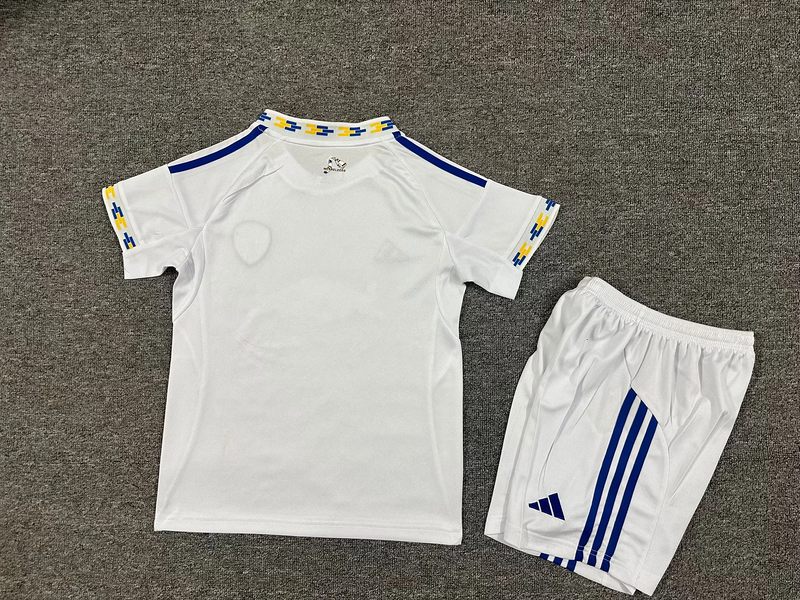 25-26 Leeds home kid kit