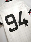 82-83 Manchester United away