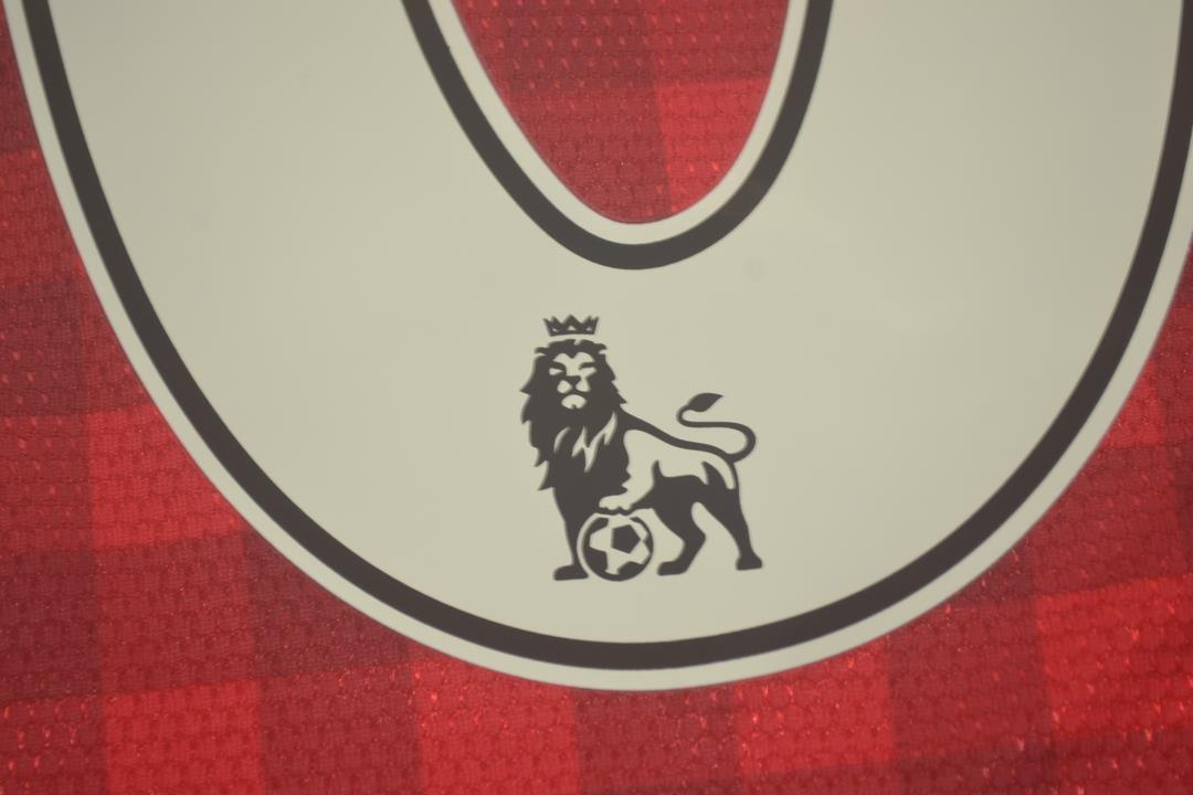 MANU 12-13 — Club Retro