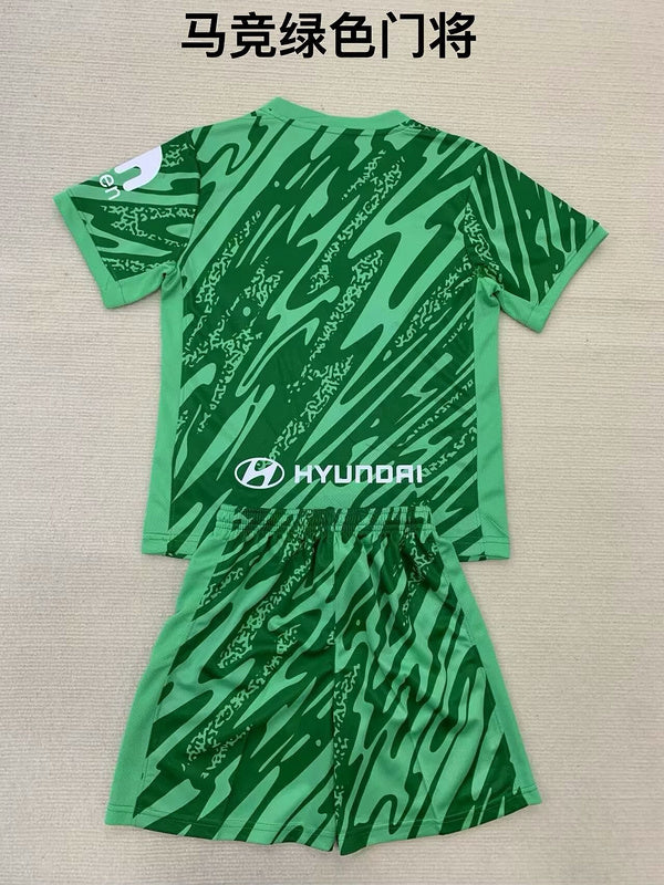 24-25 Atletico Madrid Green goalkeeper adult and kid kit