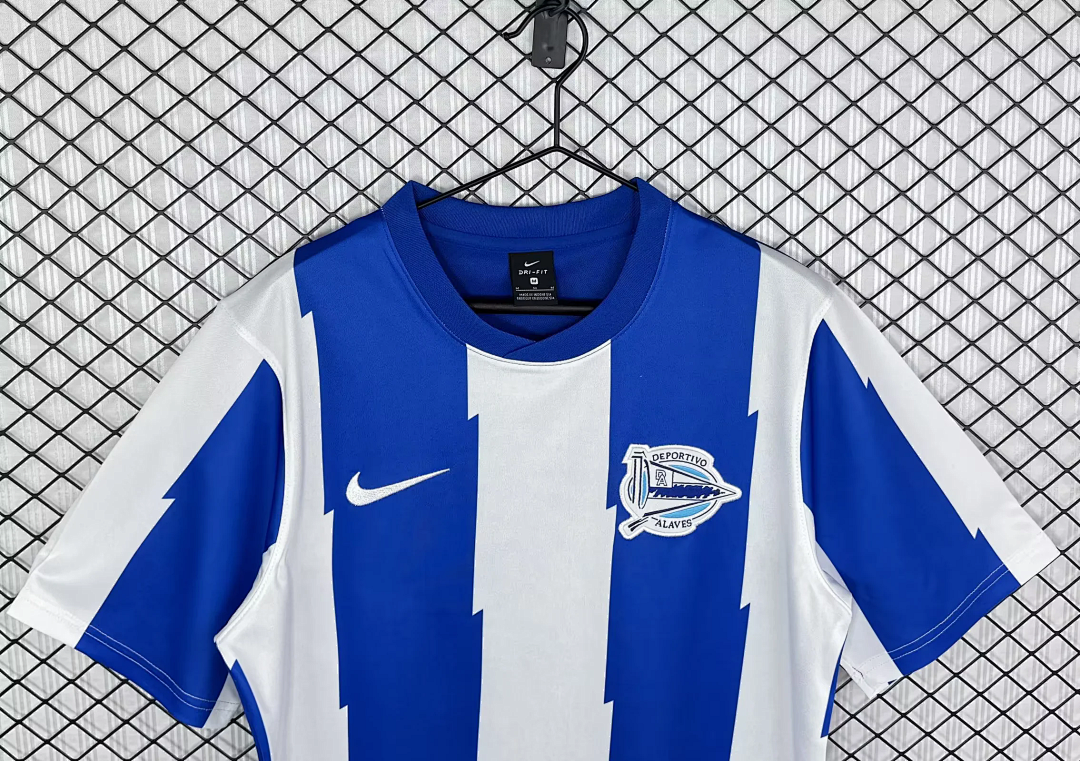 Retro Deportivo Alaves 2011/12 Home Soccer Jersey
