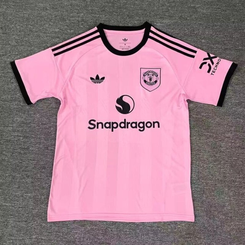 25-26 MNU Pink Goalkeeper Jersey