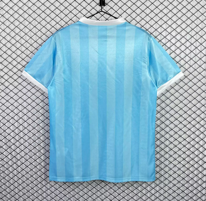 URUGUAY 90 — National Retro