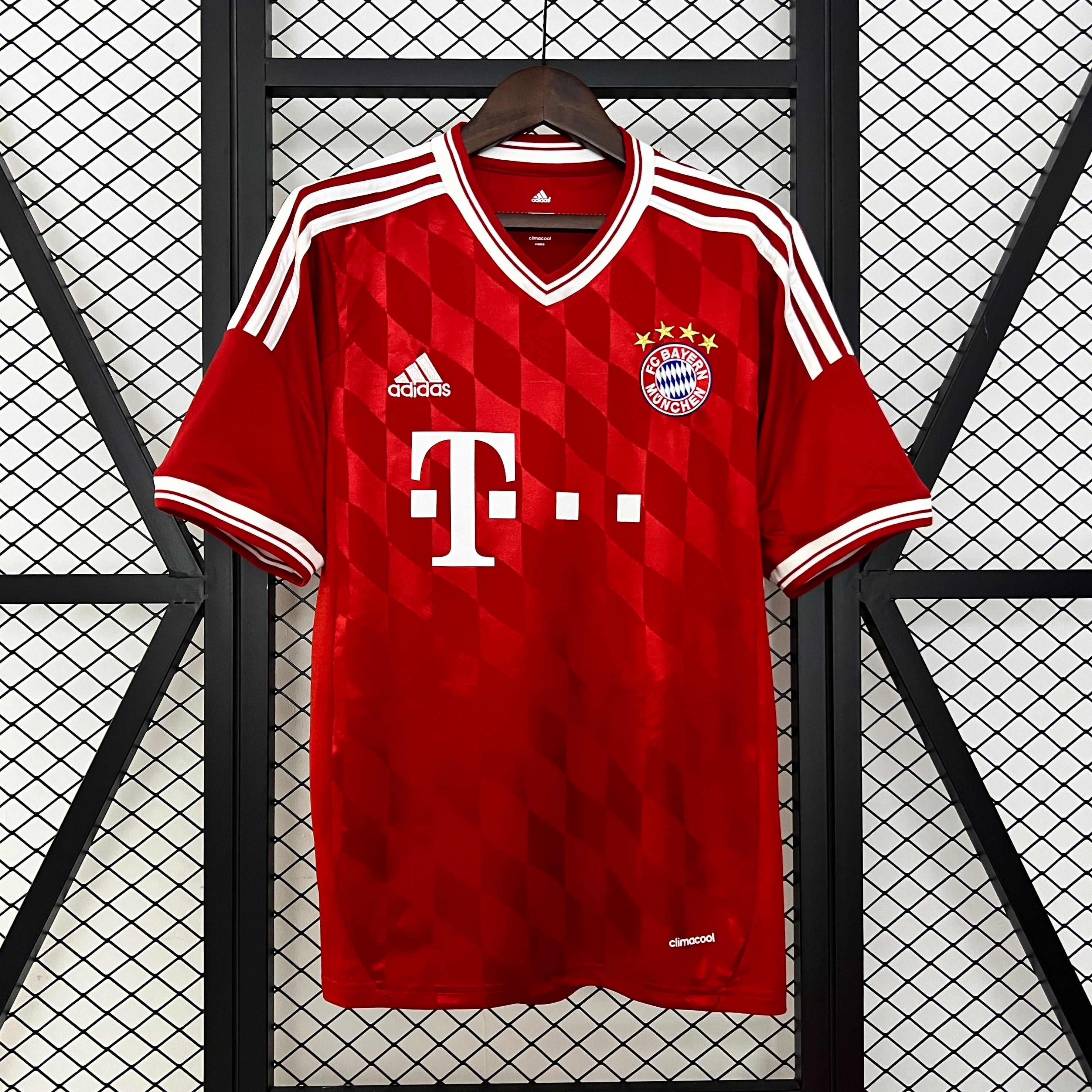 Retro Bayern Munich 13/14 Home S-XXL