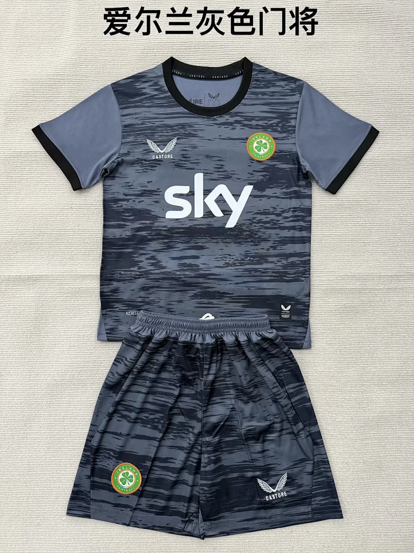 Ireland 2026 Gray Goalkeeper Kids Kit