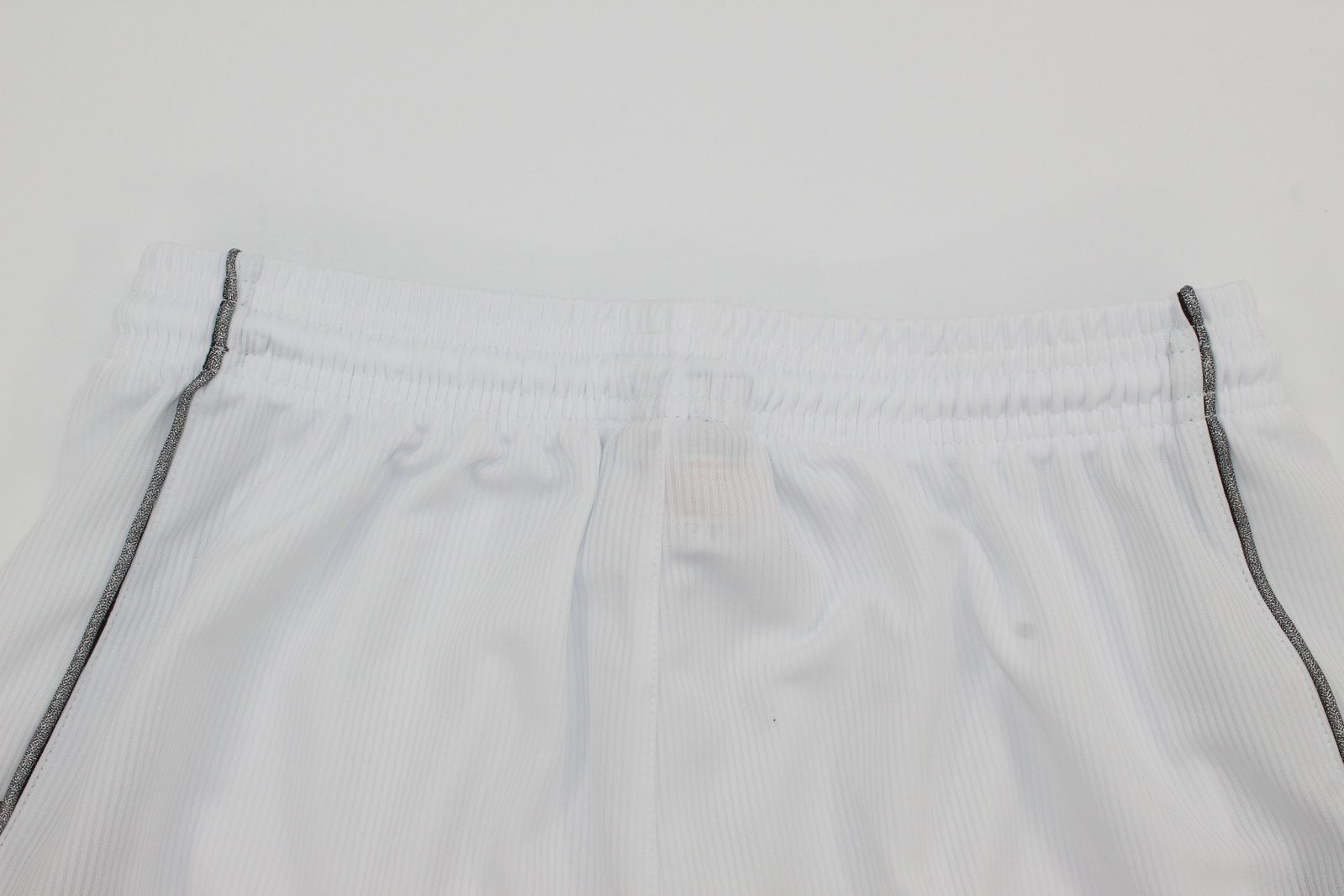 MAN U 00-01 Pantalon corto — Club Retro