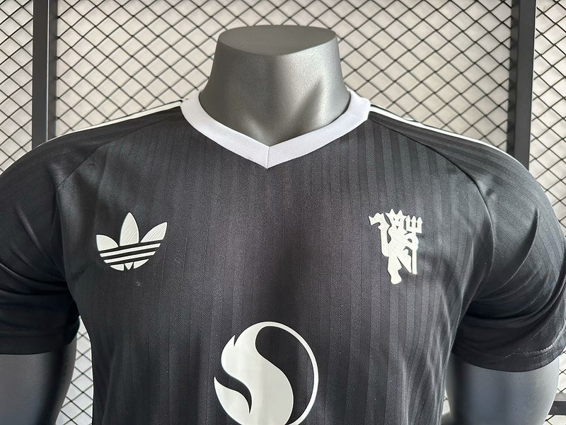 24-25 Manchester United Black Player version jersey