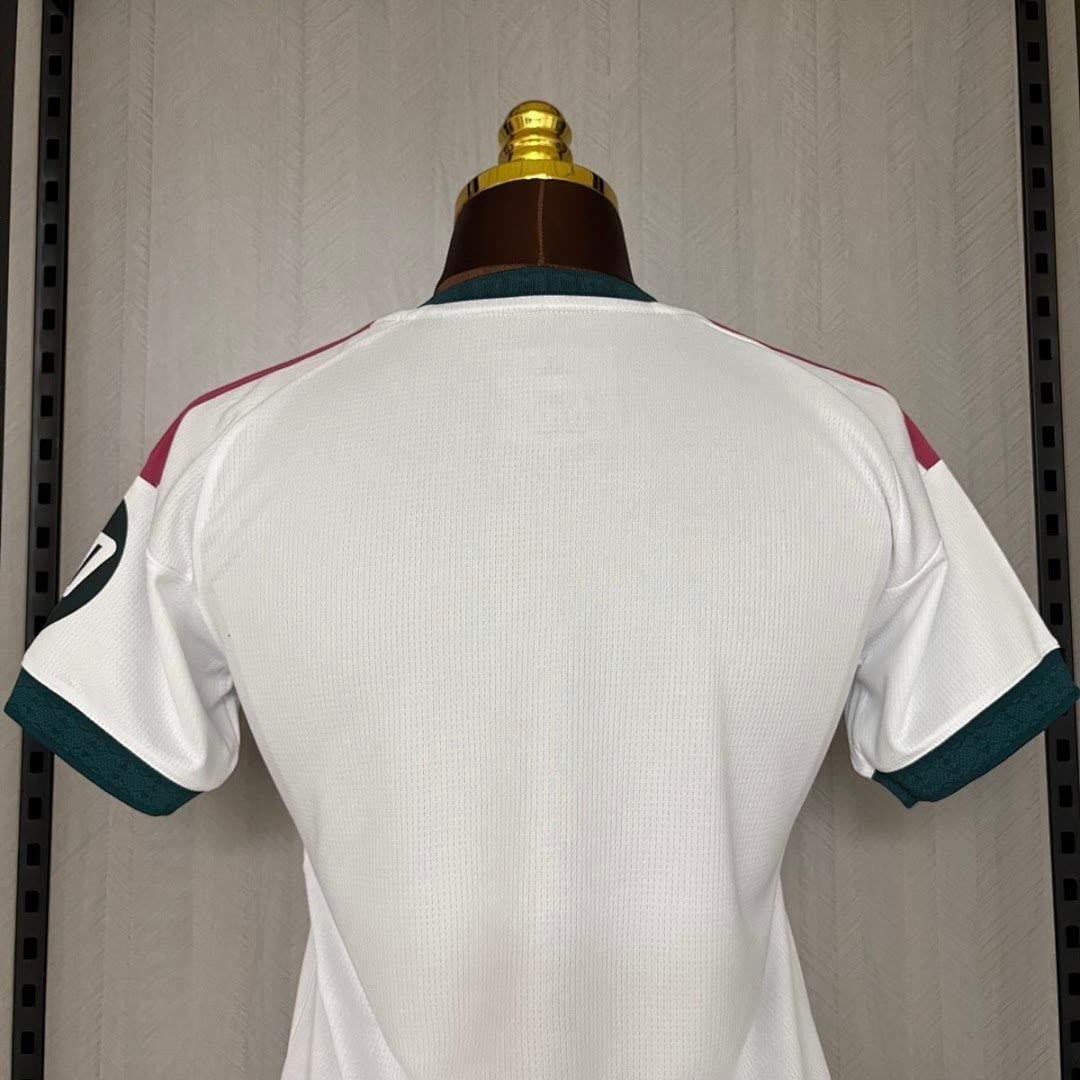 Woman Real Madrid 2026/27 Home Soccer jersey S-2XL