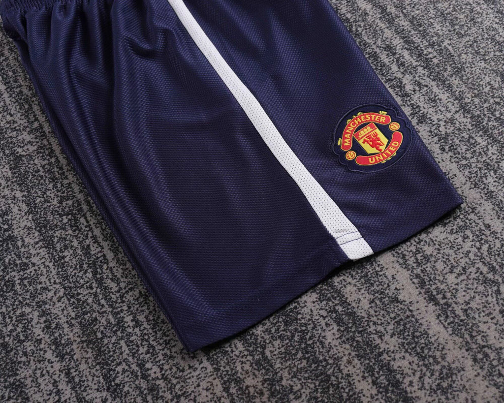 MANU 08-09 Kit infantil — Club Retro