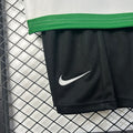 25-26 Sporting Lisbon Home Kid Kit Size: 16-28