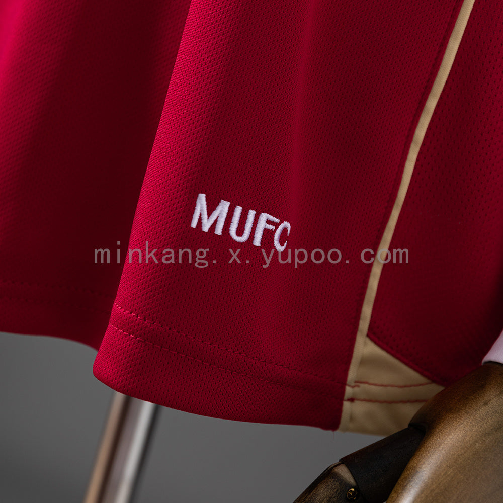 Retro 06/07 M-U Long sleeve home S-XXL