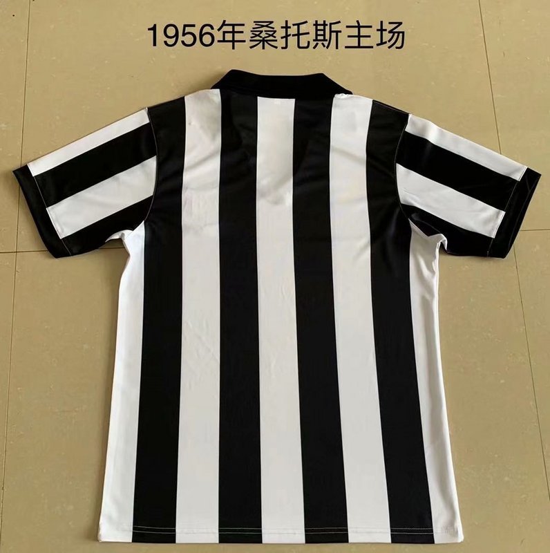 1956 Santos home