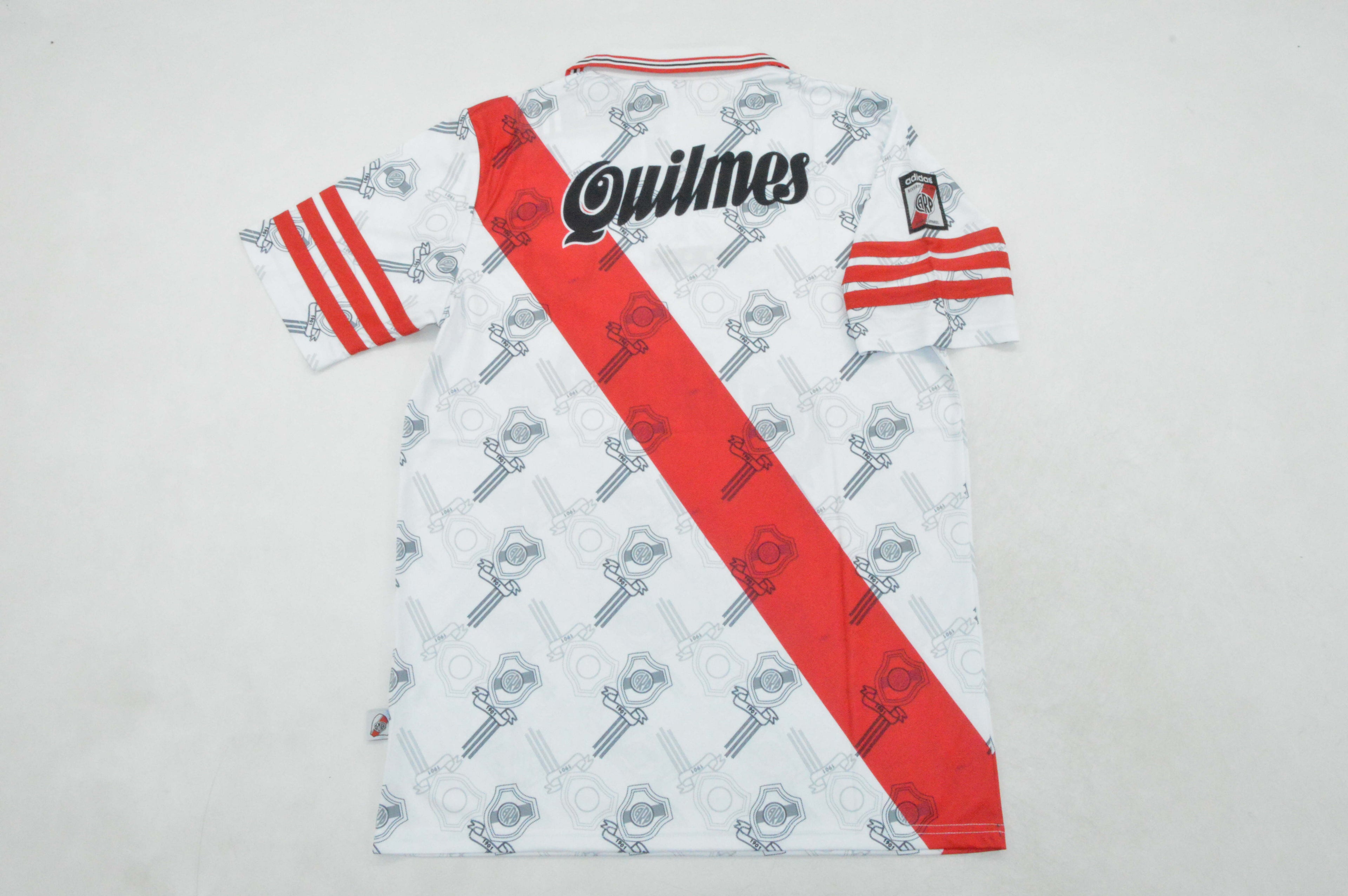 RIVER PLATE 1996 — Club Retro