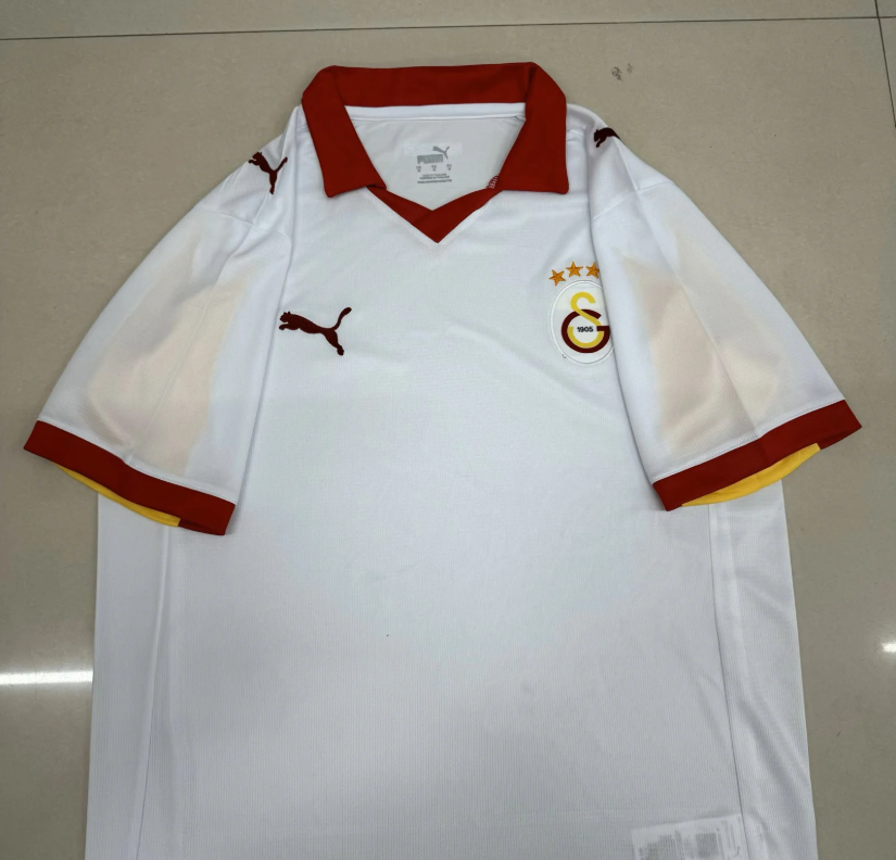 GALATASARAY — 26-27 Fake