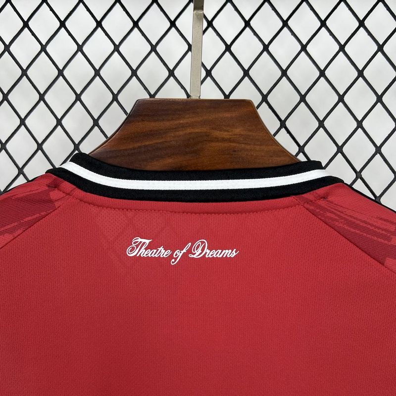 25-26 Manchester United home soccer jersey