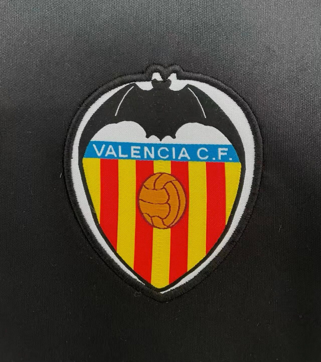 VLA 06-07 — Club Retro