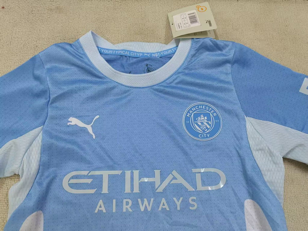 MAN CITY Kit infantil Version jugador — 26-27 Fake