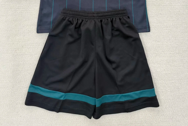 HIBERNIAN Pantalon corto — UEFA