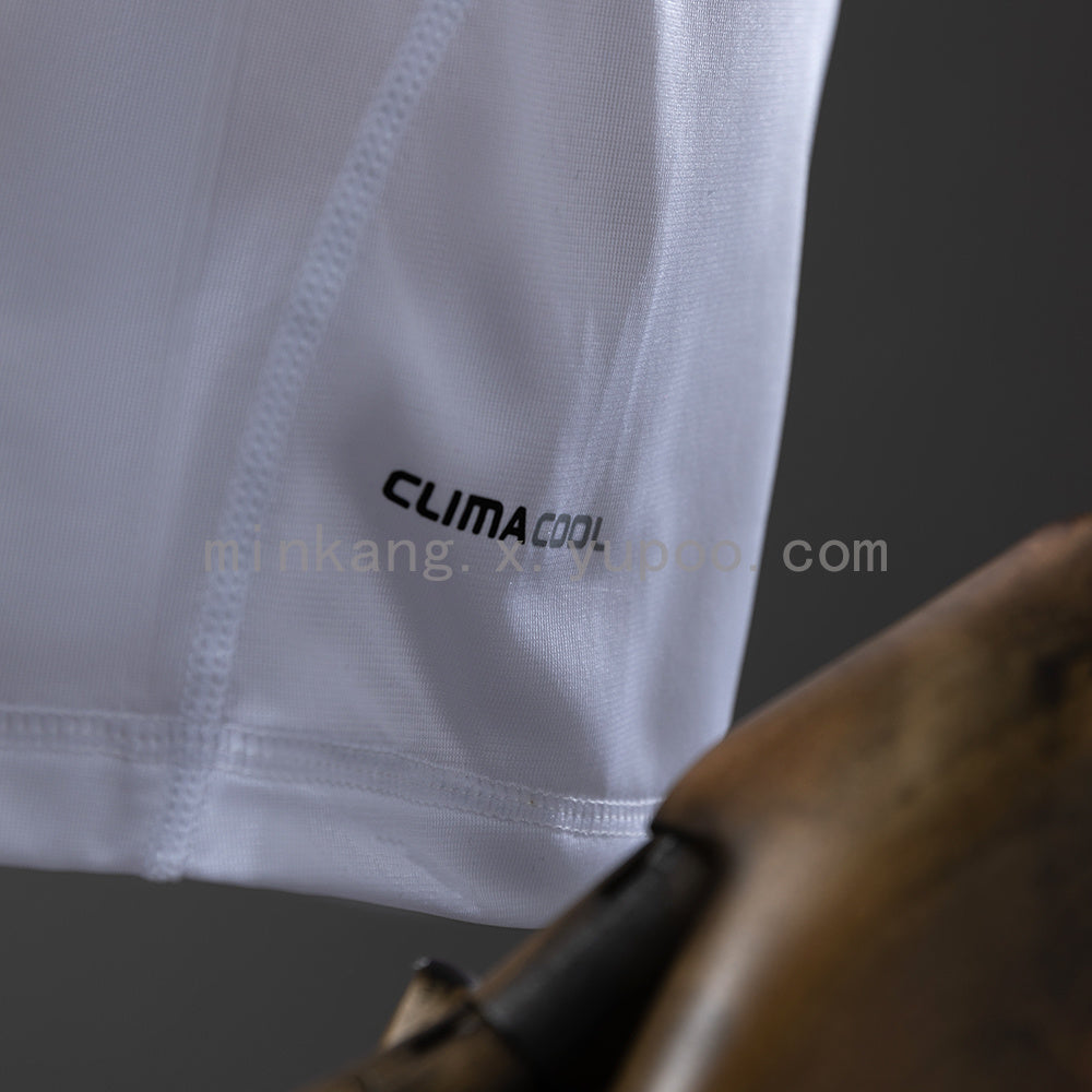Retro Real Madrid 10/11 home S-XXL