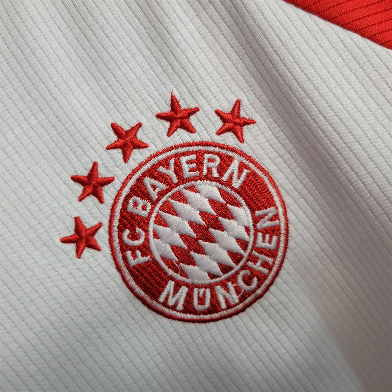 23-24 Bayern home kids kit