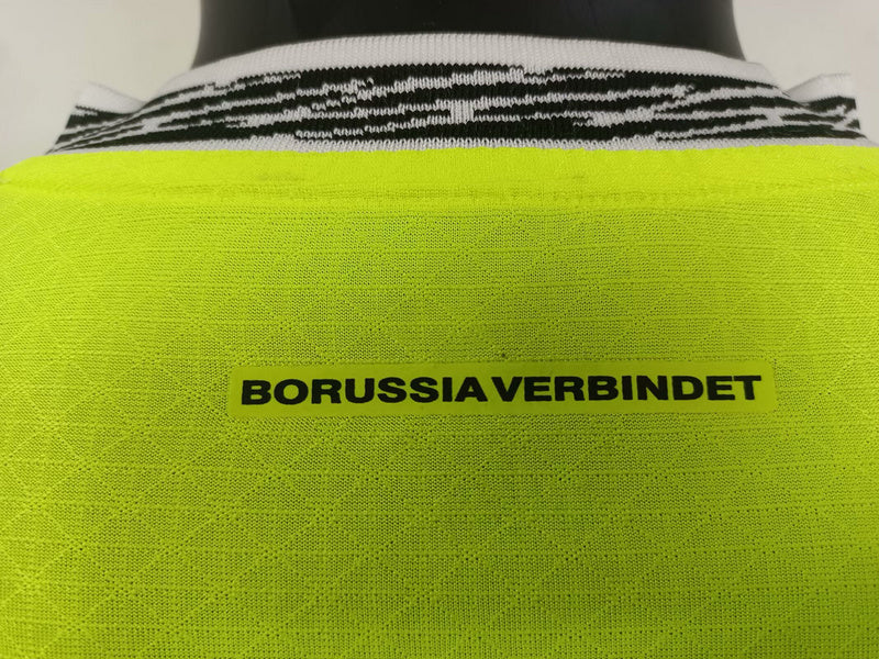 24-25 Dortmund Neon Special Kit player version
