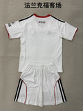 Eintracht Frankfurt 2025/26 Away Kids Kit