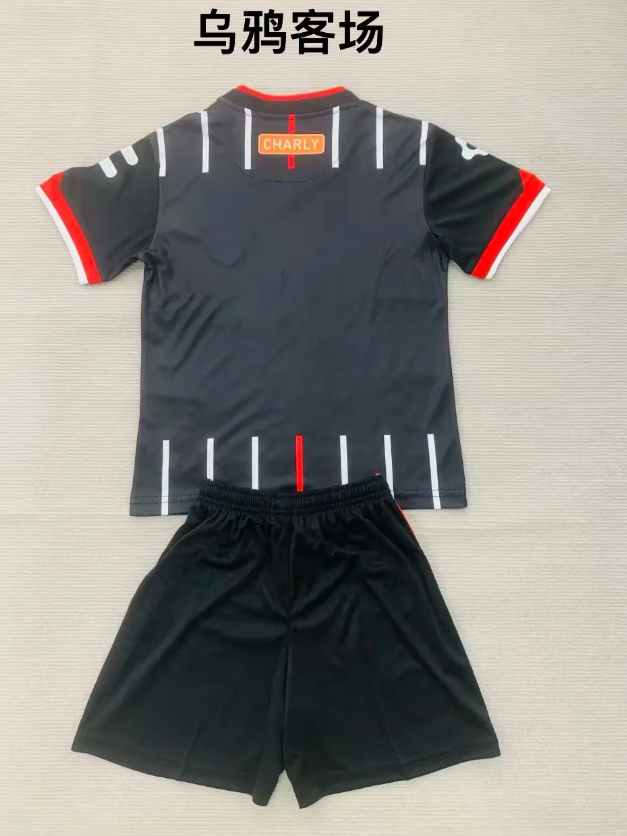 CUERVOS Kit infantil — Special Edition