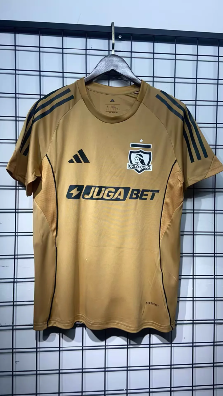 25-26 Colo Colo gold training jersey