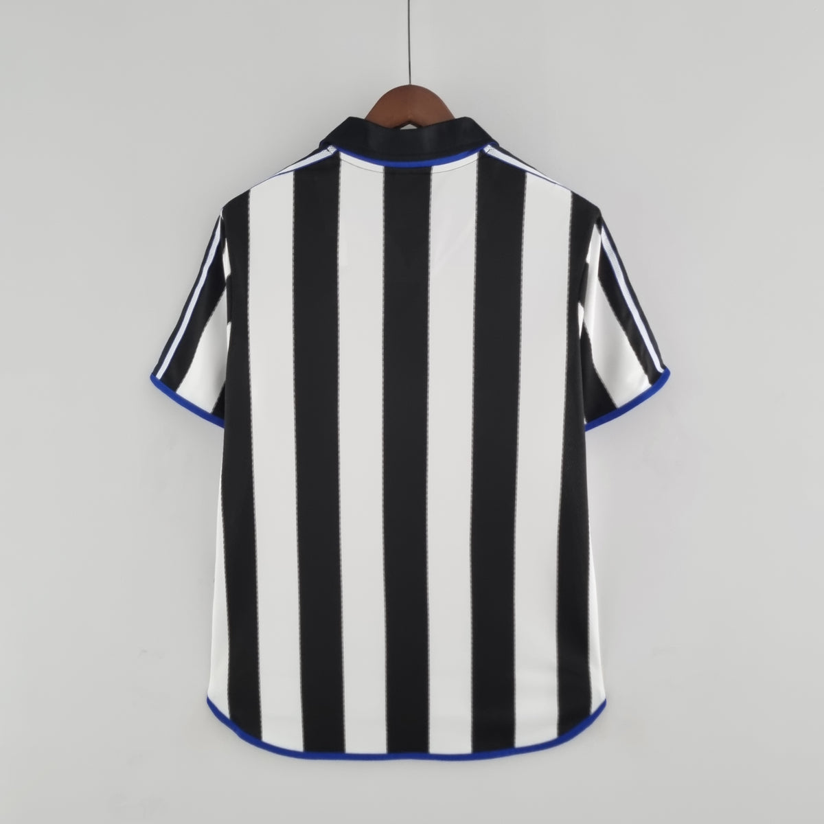 Retro 00/01 Newcastle United home S-XXL