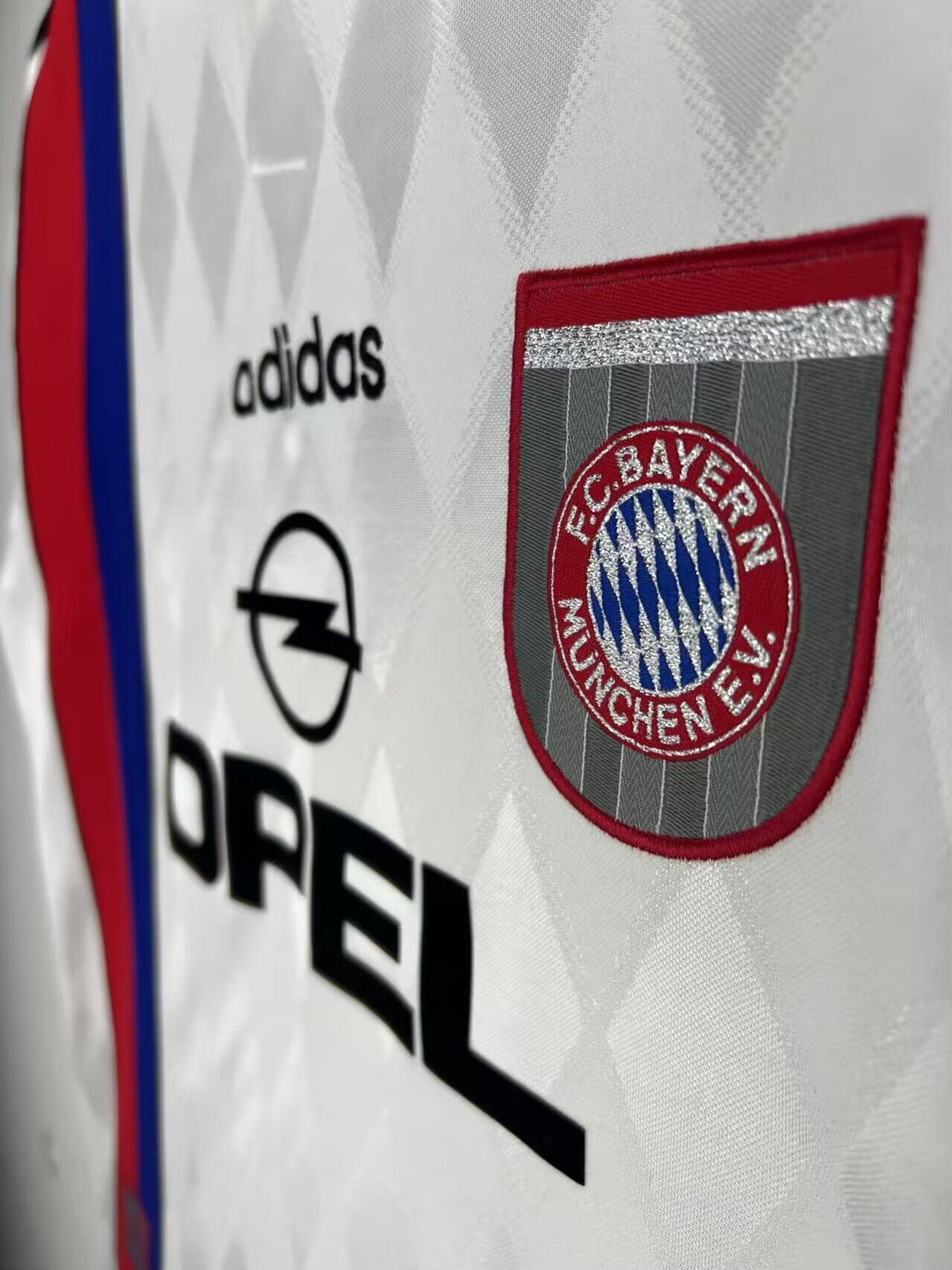 BAYERN 95-96 — Club Retro