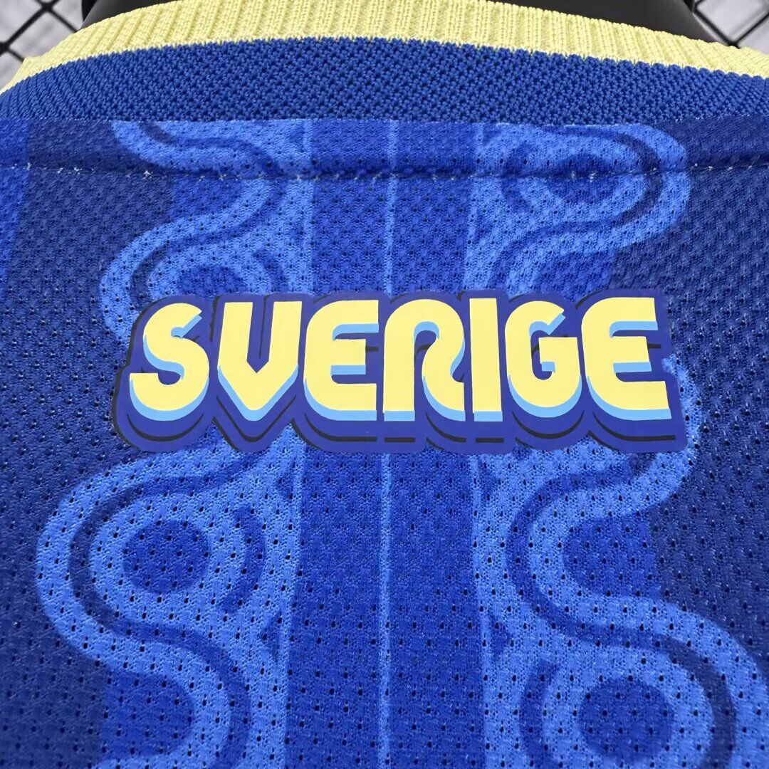 SWEDEN Version autentica/jugador — World Cup 2026