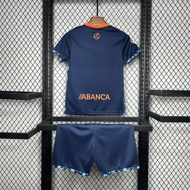 24-25 Celta away kid kit