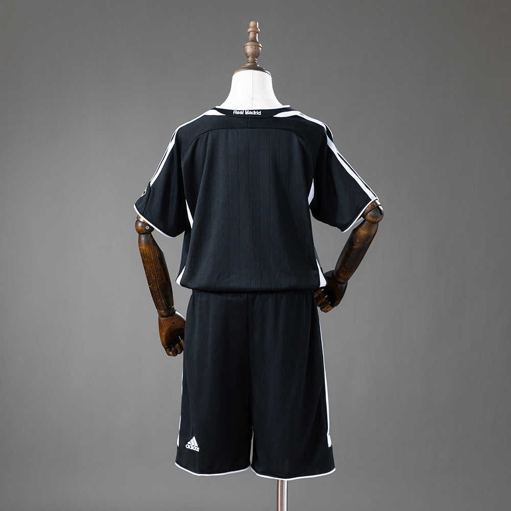 Real Madrid 06/07 Third Away Retro Kids Kit Jersey SIZE 16-28