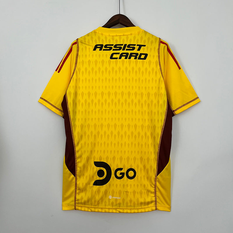 23-24 colo colo yellow goalkeeper jersey