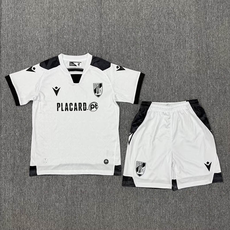 25-26 Vitoria de Guimaraes Home Kids kit