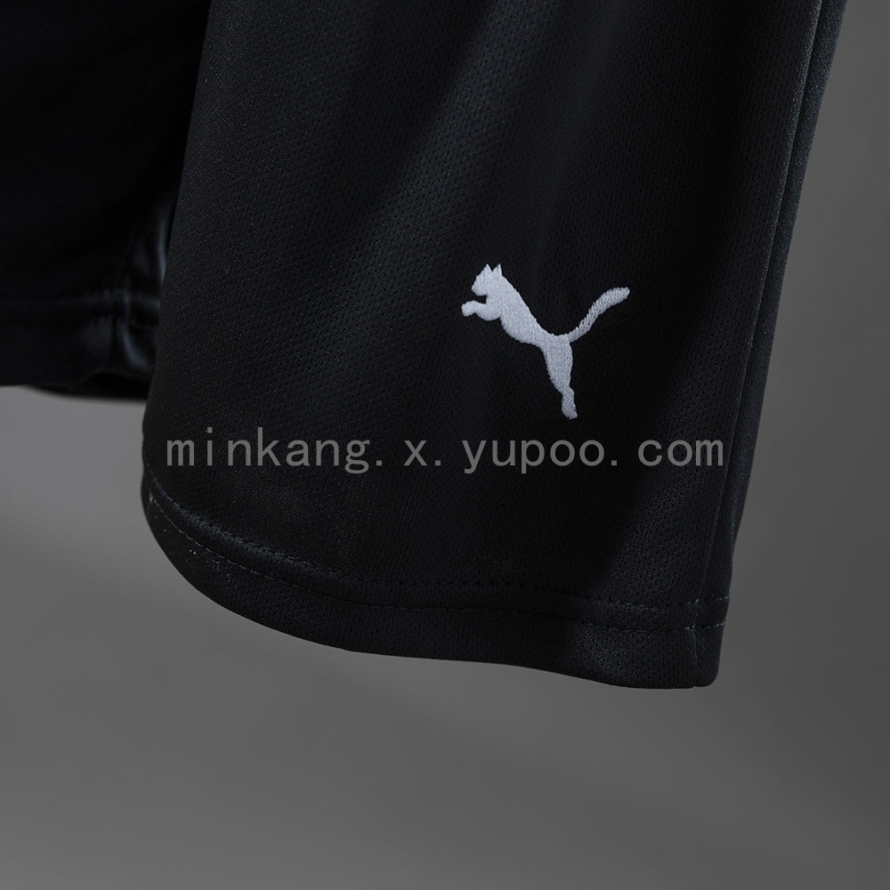 Valencia 25/26 Home Kids Size: 16-28