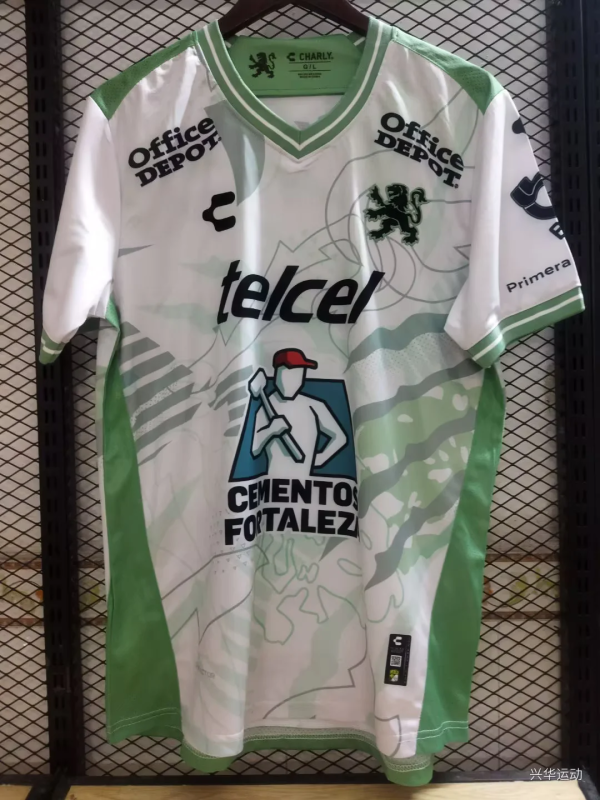 25-26 Club Leon away soccer jersey
