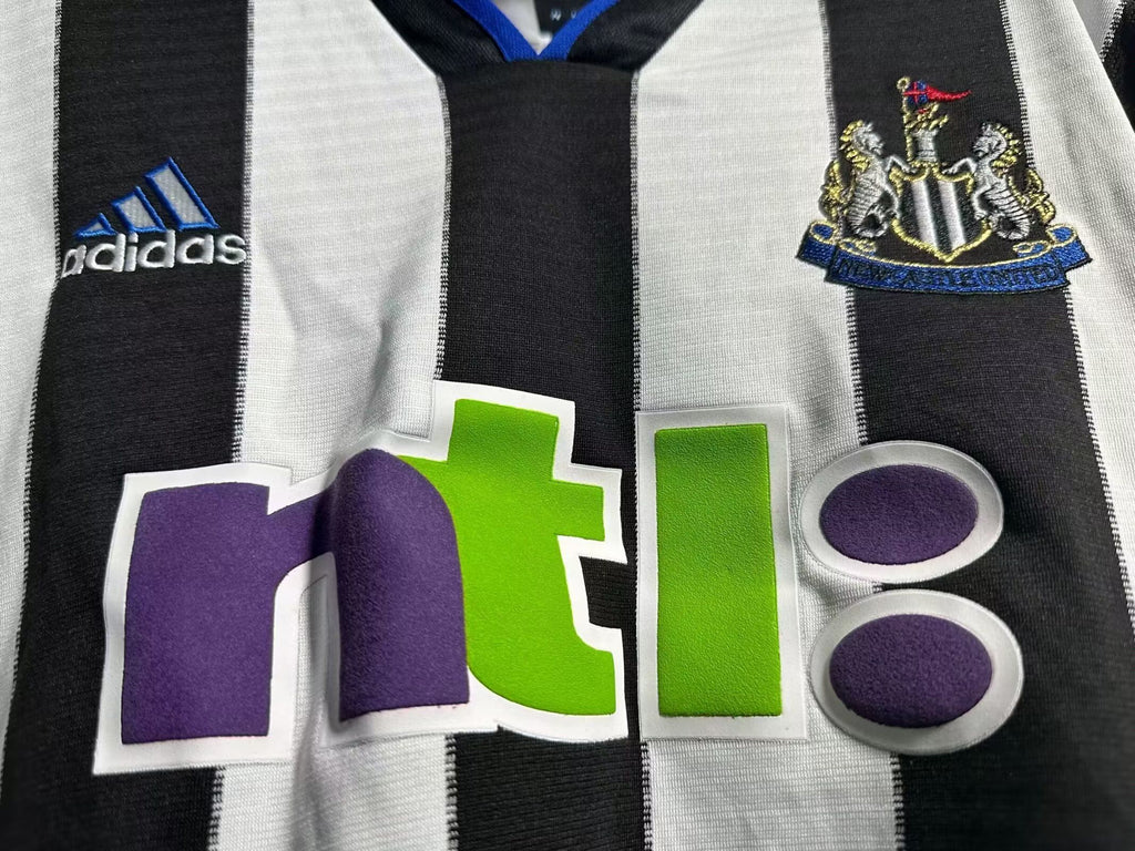 NEWCASTLE 00-01 Manga larga — Club Retro