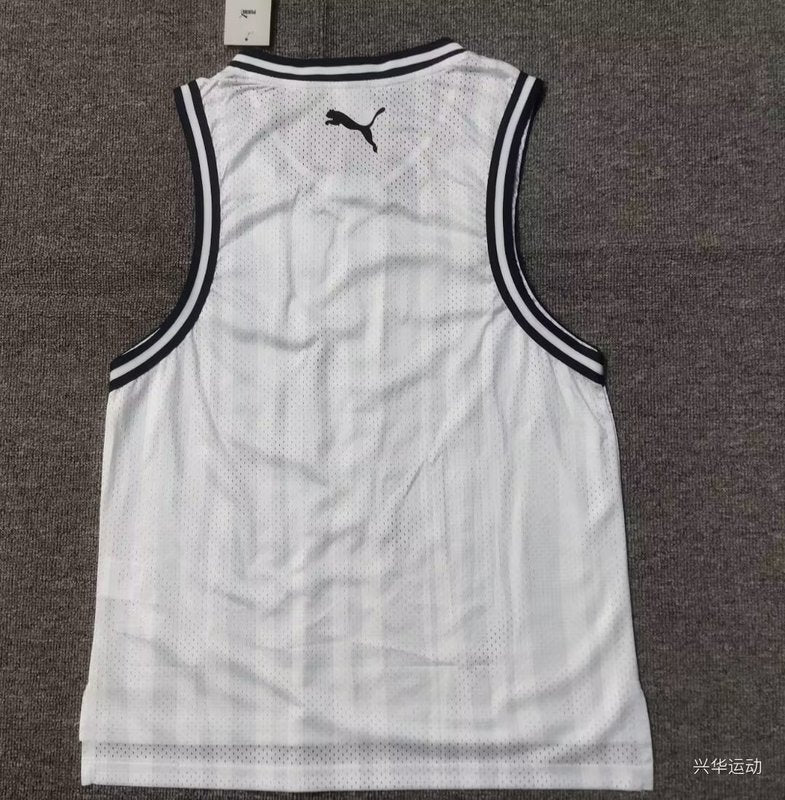 25-26 Monterrey white vest