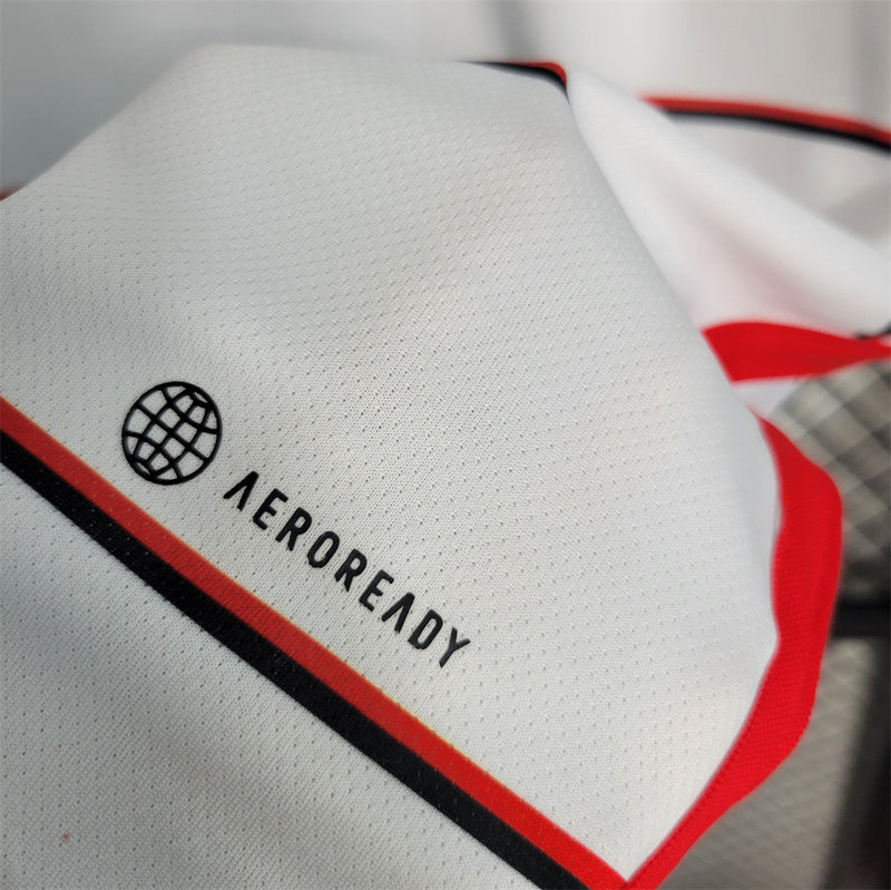 23-24 Flamengo away vest