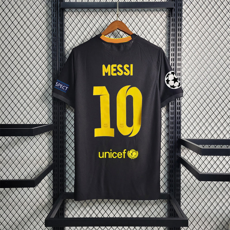 13-14 Barcelona third away Size