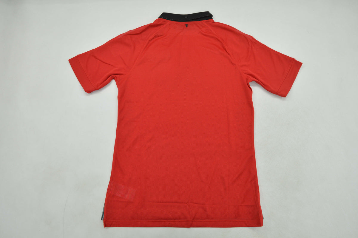MAN U 13-14 Version jugador — Club Retro