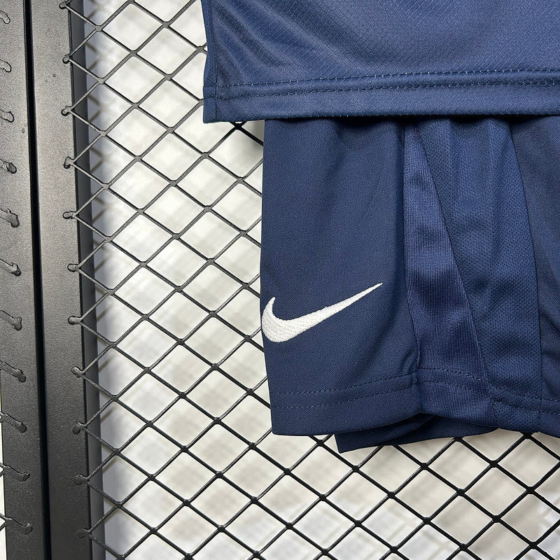 25-26 PSG Champion Edition home size: 16-28