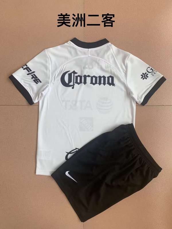 América