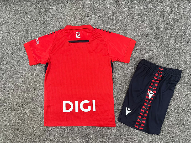 25-26 Osasuna home kid kit