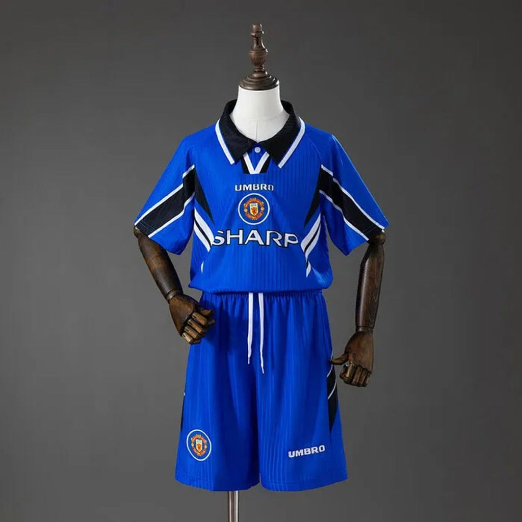 Retro Manchester United 1996/98 Away Kid Kits 16-28