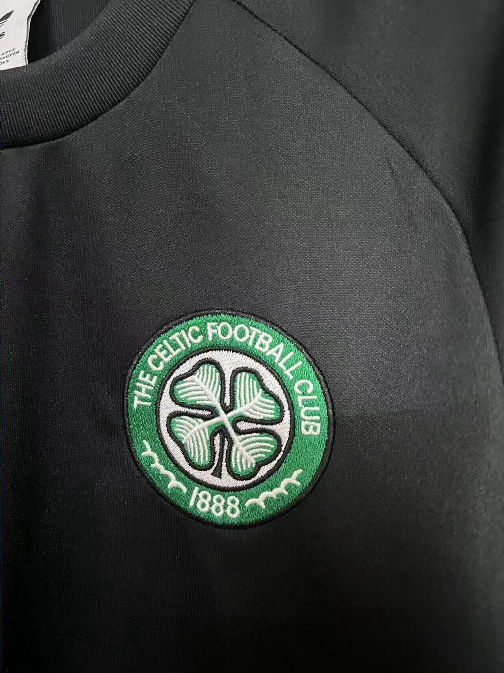CELTIC Manga larga — UEFA